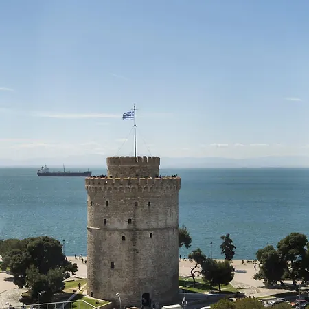 La Maison Doree - Elegant With Unique View By Binobi! Appartement