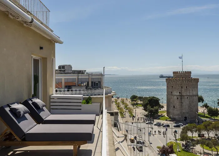 La Maison Doree - Elegant With Unique View By Binobi!