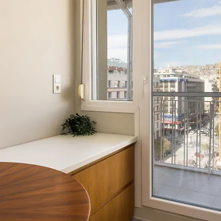 شقة La Maison Doree - Elegant With Unique View By Binobi! *